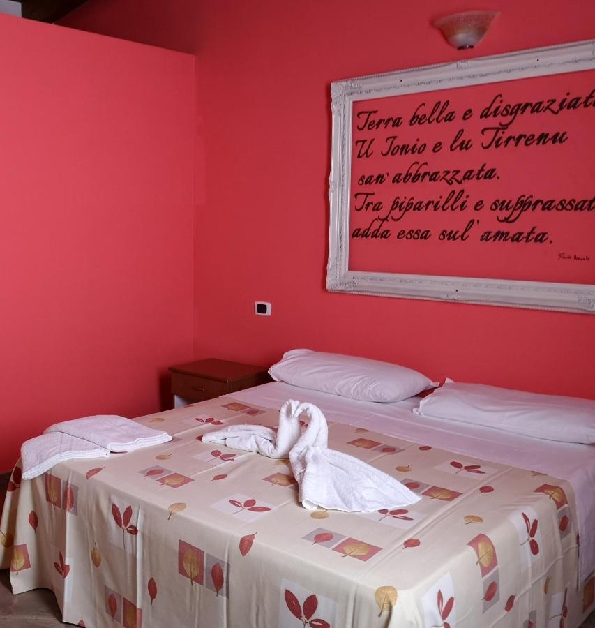 Azienda Agrituristica La Fonte Villa Bonifati Esterno foto